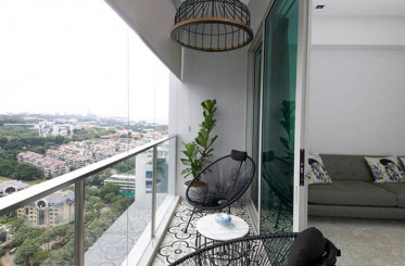 Thiết kế, trang trí cửa ban công chuẩn đẹp Thiết kế, trang trí cửa ban công chuẩn đẹp