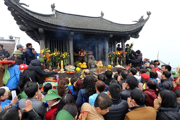 KOFFMANN tổ chức du xuân, lễ chùa đầu năm Mậu Tuất 2018