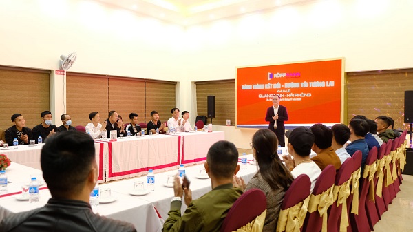 chương trình “HÀNH TRÌNH KẾT NỐI - HƯỚNG ĐẾN TƯƠNG LAI” tại Quảng Ninh