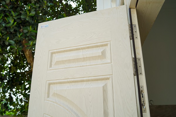 Bản lề cửa lá của cửa thép vân gỗ koffmann