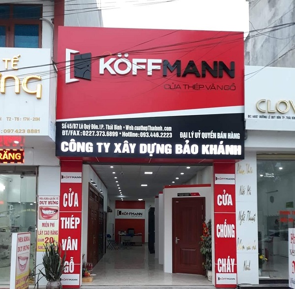 Showroom cửa thép vân gỗ Koffmann Bảo Khánh - Thái Bình