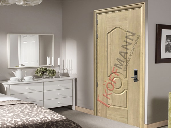 Cửa thép vân gỗ pano đơn giản