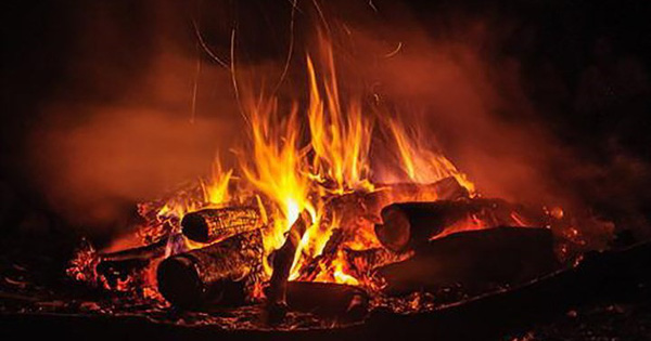 cần tránh không cho lửa, nước đầu năm