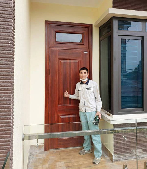 Kiểu nhà nào thì nên dùng cửa thép vân gỗ?